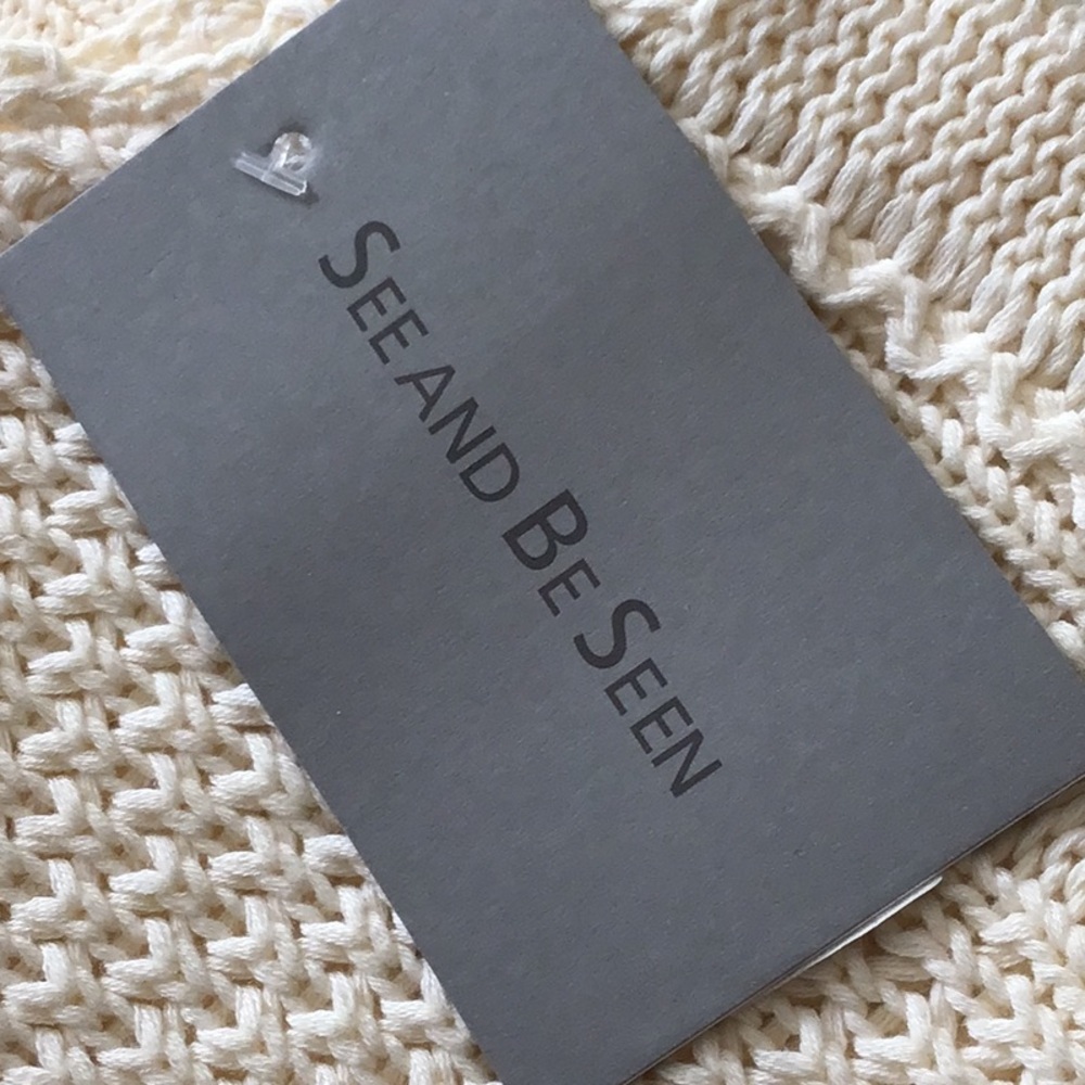 SHORT SLEEVED KNIT SWEATER - SMALL NWT - Picture 10 of 10